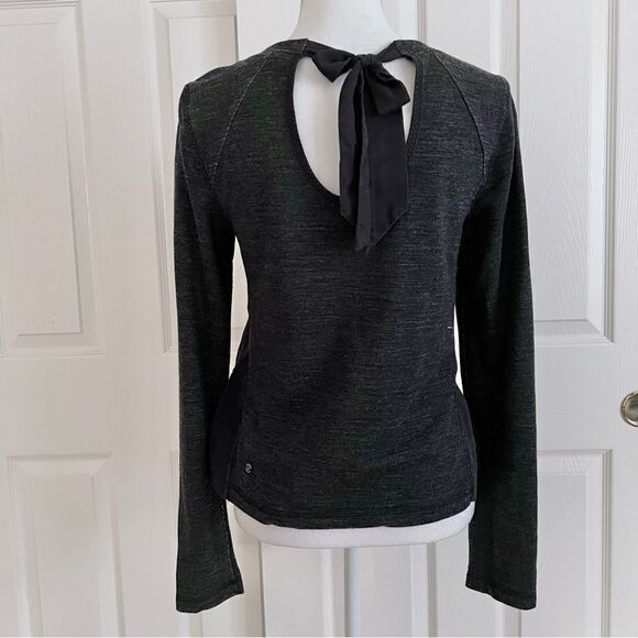 Lululemon Black Gray Sattva Pullover Sweater Merino Wool Blend Top EUC - Picture 6 of 9